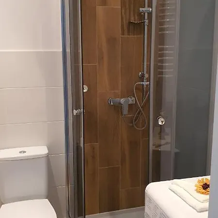 Maly Domek Apartmán *